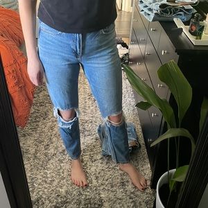 American Eagle Strigid Mom Jeans 4 long